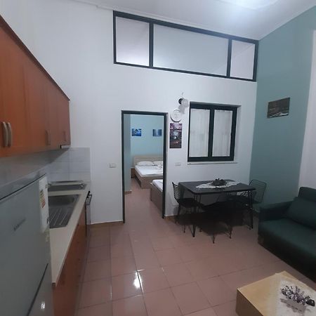 Apartamento Mucaj House Vlorë Exterior foto